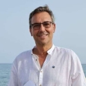 xatejar amb amics gratis com Antonio Alfred 