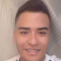 chicos con foto como Alexander