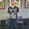 meet single men like Moises 