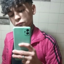 meet single men like Maxi 