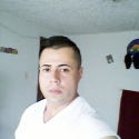 buscar hombres solteros con foto como Mauricio 