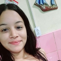 buscar dones solteres com Laura