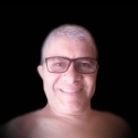 Chat for free with Carlos