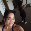 Free chat with women like Leonor