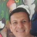 meet single men like Carlos