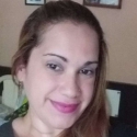 chat and friends with women like Leidy 