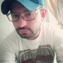buscar hombres solteros con foto como Sebastian