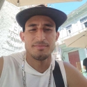 meet single men like Alberto