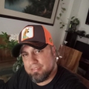 free chat with men with Luis Herrero