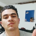 buscar hombres solteros con foto como Luis