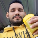 conèixer amics gratis com Yilbert