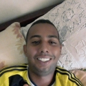meet single men like Arnaldo