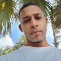 meet single men with pictures like Junior