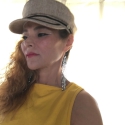 conèixer gent com Azucena