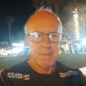 meet single men like Fernand