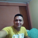 meet single men like Carlos Márquez