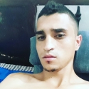 buscar hombres solteros con foto como Andrés Felipe