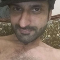 buscar hombres solteros con foto como Bilal Rasool