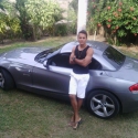 meet single men with pictures like Arturo