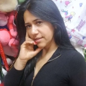 meet people with pictures like Yakeline Silva 