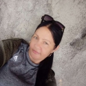 Xatejar gratis amb Donna 