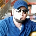 meet single men like Alejandro