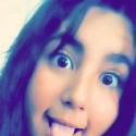 meet people with pictures like Paula Orellana