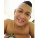 chat and friends with men like Elías David 23