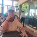 Conocer amigos de 42 a 70 años gratis como Cary