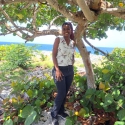 meet people with pictures like Llina 