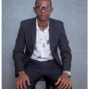 meet single men like Enrique Paris