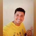 buscar hombres solteros como Alex Gonzalez