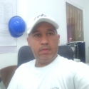 buscar hombres solteros con foto como Yamil