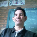 meet single men like Efrain