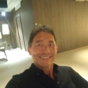 meet single men like Vicente