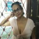 buscar mujeres solteras como Amparo Perez