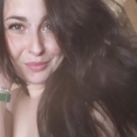 Free chat with Yvonne