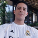 xatejar gratis amb Luis Galarraga