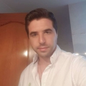 meet single men like Estrella De Mar