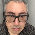contactos con hombres como Daniel Morales 
