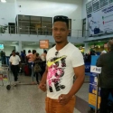 meet single men with pictures like Algenis