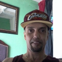 meet single men like Joan Manuel