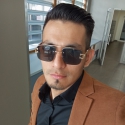 contactos con hombres como Ajata Jairo