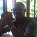 meet single men like Dairon 