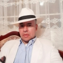 Chat for free with Orlando Hernández 