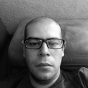 meet single men with pictures like Gabo