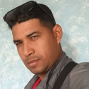 buscar homes solters com Yaser Jiménez