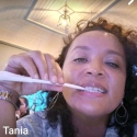 buscar mujeres solteras con foto como Tania 