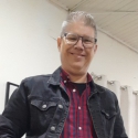 meet single men like René