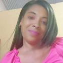 mujeres solteras con foto como Yanerisleidis 